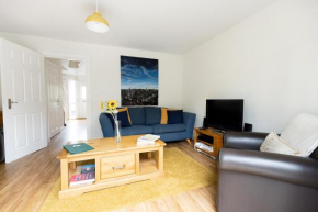BRIARS CLOSE - Four Bed Property on the Edge of the Peak District National Park